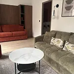 Bluestay 290 - Superbe appartement à Paris 17
